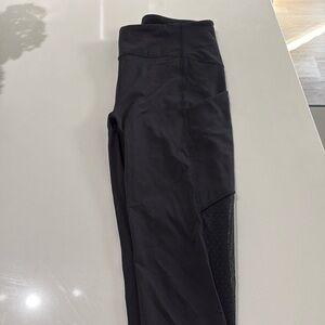 Lululemon Black Cropped Mesh Leggings